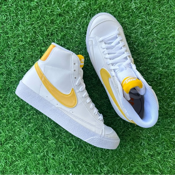 Nike Blazer Mid - Picture 3 of 8